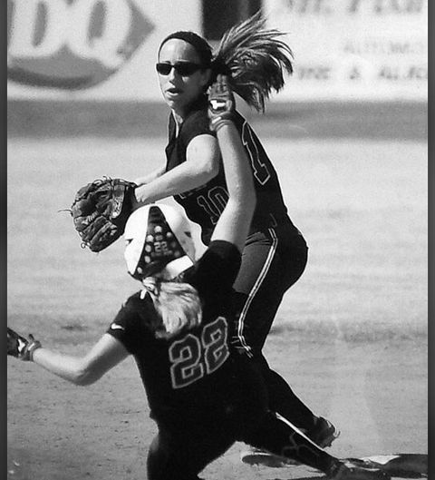 Karly Thompson — photo 3