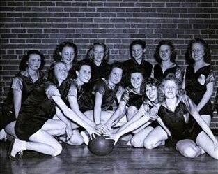 Fannin County High School Girls Team 1945-46 — photo 2