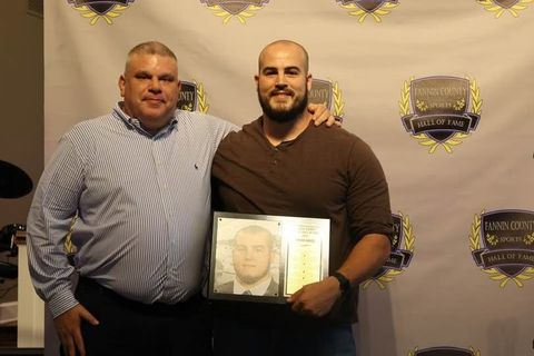 Logan Daves — photo 2